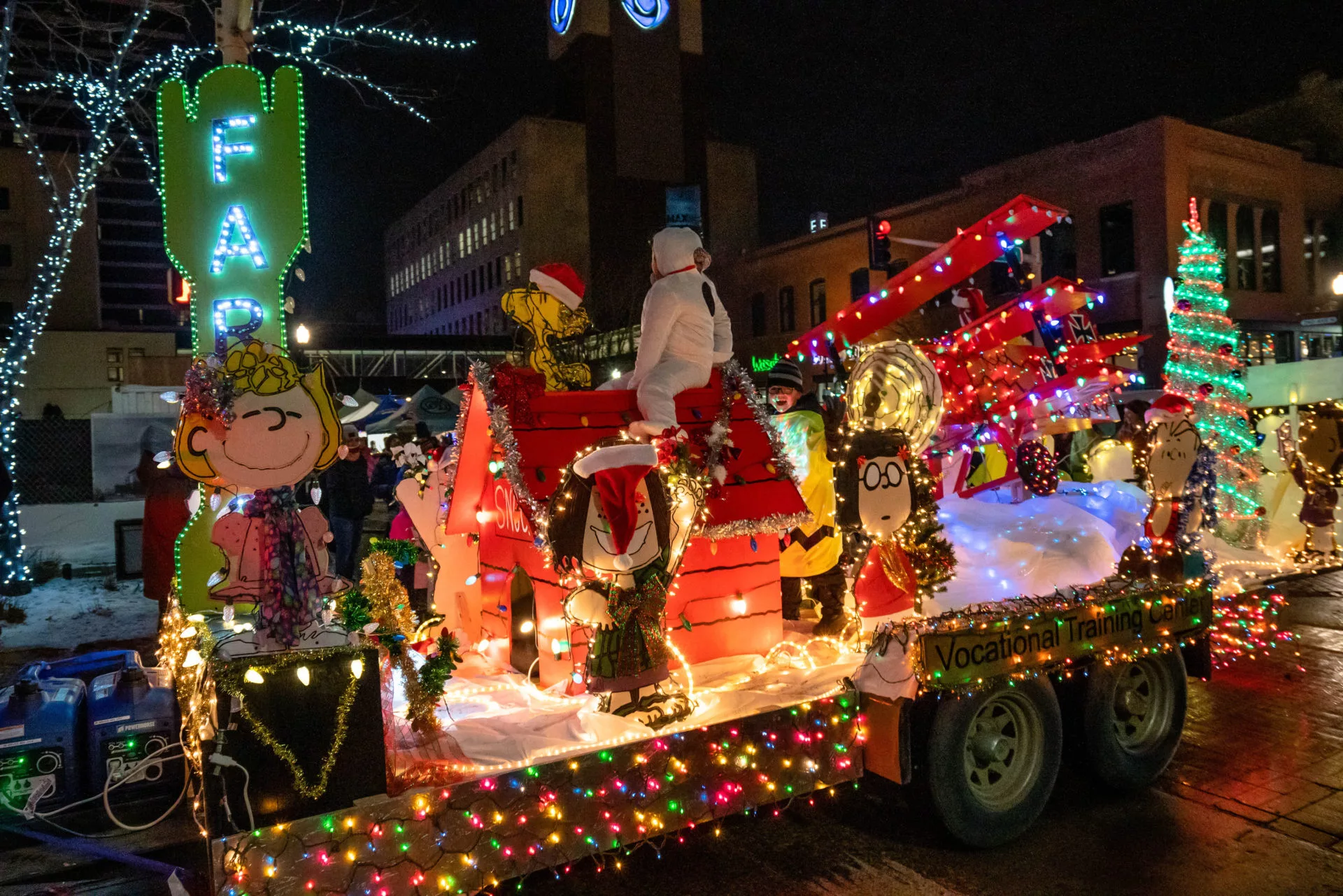 2023 Xcel Energy Holiday Lights Parade Announces Grand Marshal and