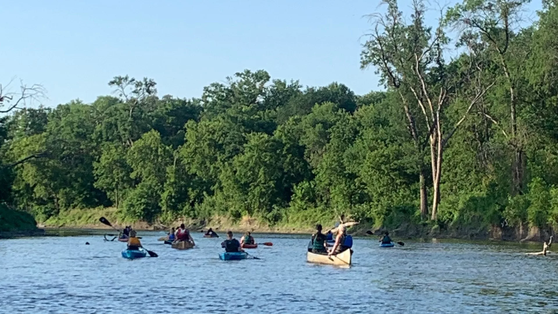 River Paddling Excursion: Animals & Habitats of the Red River - Fargo