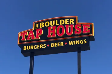 Boulder Tap House sign