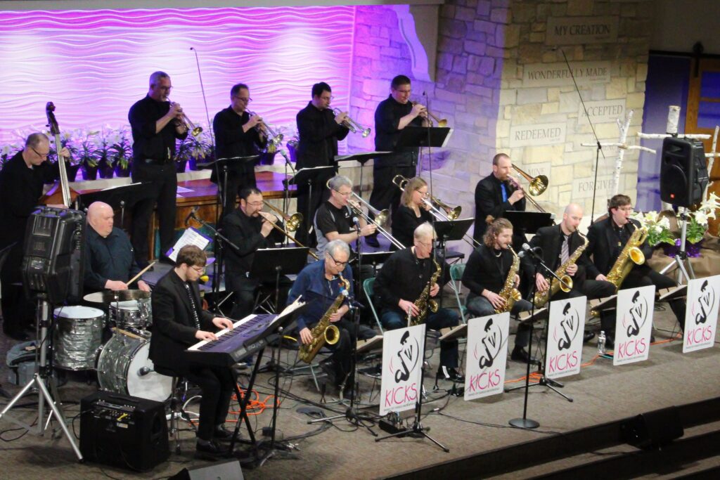 BIG BAND BASH